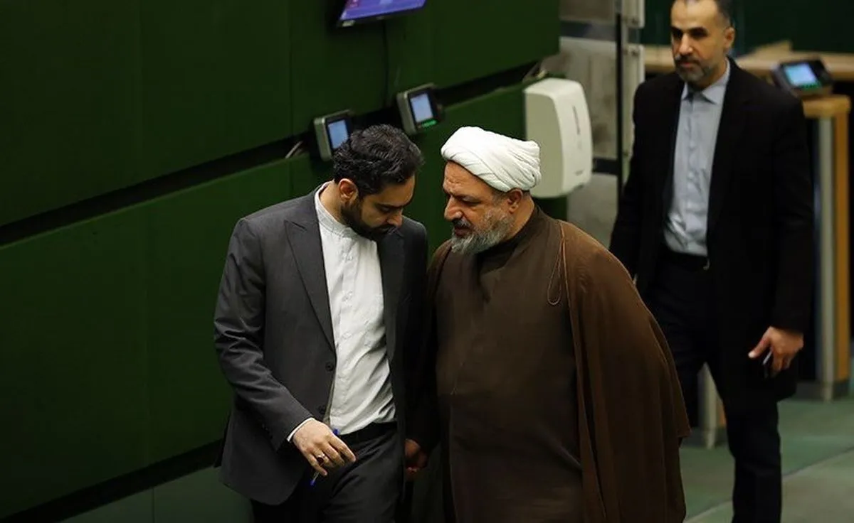 کارزار اعزام اعضای جبهه پایداری به مناطق جنگی به مرز ۱۰۰ هزار امضا رسید!