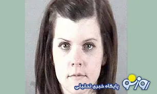 رابطه بی‌شرمانه معلم ادبیات با دانش آموزان پسر/عکس