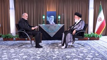 جزئیاتی از وصیت نامه رهبر شهید از زبان علم الهدی/ حاج آقامجتبی امور را از طریق ارتباطات کتبی مدیریت می‌کند/ توصیه آیت الله مکارم درباره انتخاب رهبر
