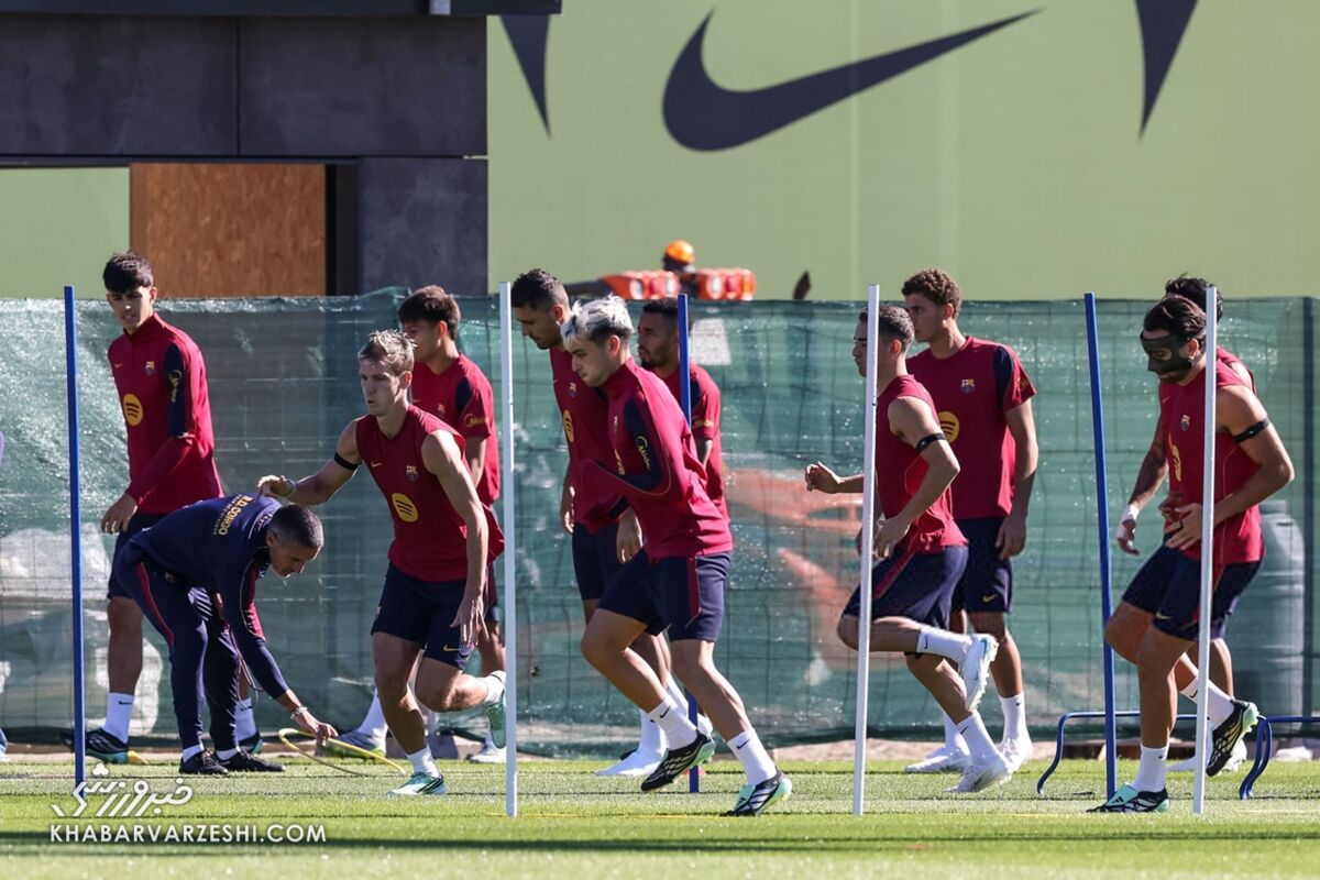 دردسر تازه بارسلونا پیش از جدال با PSG؛ پرواز کاتالانها به تاخیر افتاد دردسر تازه بارسلونا پیش از جدال با PSG؛ پرواز کاتالانها به تاخیر افتاد