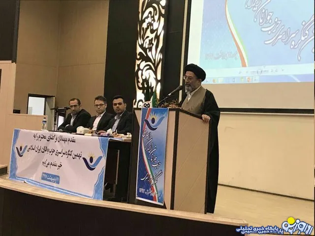 موسوی لاری:روحانی با حمایت اصلاح طلبان از ۶ درصد رای به ۵۱ درصد رسید و رییس جمهور شد/روحانی از وعده هایش عدول کرده است/هیچ اصولگرایی به روحانی رای نداده است