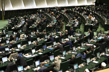 نحوه برگزاری جلسات اعضای شورای عالی امنیت ملی با رهبر انقلاب به روایت یک نماینده مجلس