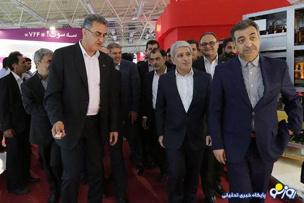 بازدید مدیرعامل بانک ملی ایران از غرفه سداد در نمایشگاه الکامپ