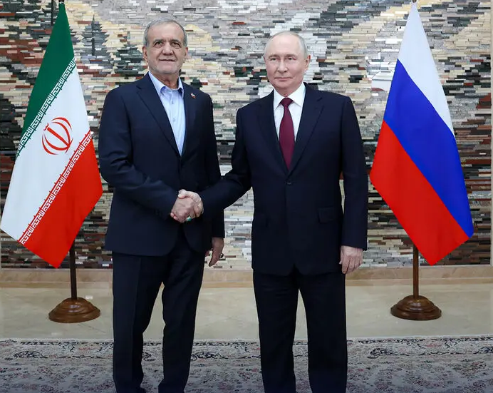روسها آماده تعمیر نیروگاه بوشهر شدند روسها آماده تعمیر نیروگاه بوشهر شدند