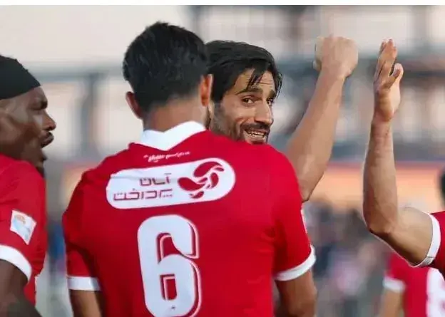 آغاز مذاکرات سپاهان با مدافع ملی‌پوش پرسپولیس!