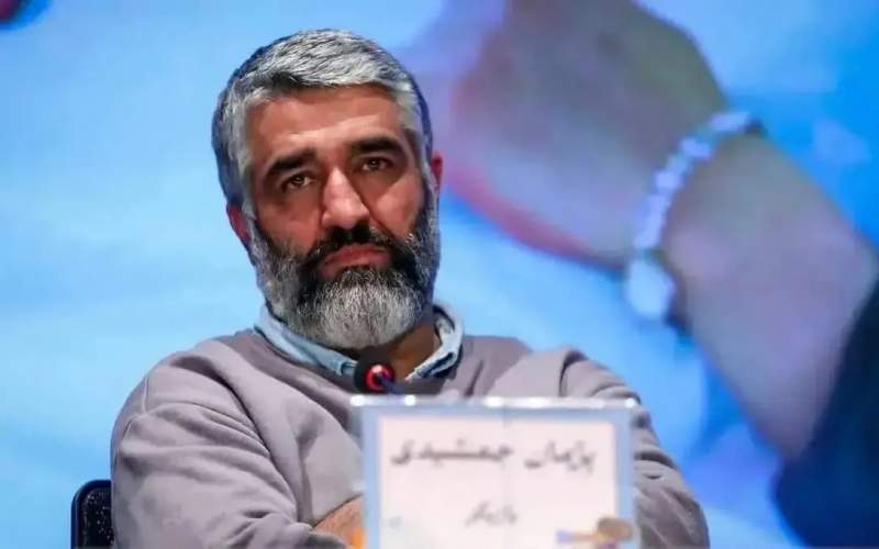 شاکی پژمان جمشیدی کیست و چه شکل و شمایلی دارد؟ شاکی پژمان جمشیدی کیست و چه شکل و شمایلی دارد؟