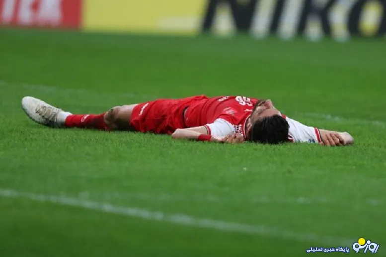 پرسپولیسی‌ها باخت را گردن نمکی انداختند؟