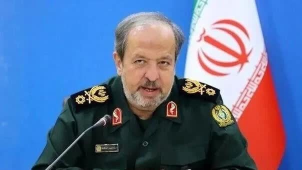 سردار ابنالرضا: فاصله شما با ما را موشکهای ما تعیین میکند سردار ابنالرضا: فاصله شما با ما را موشکهای ما تعیین میکند