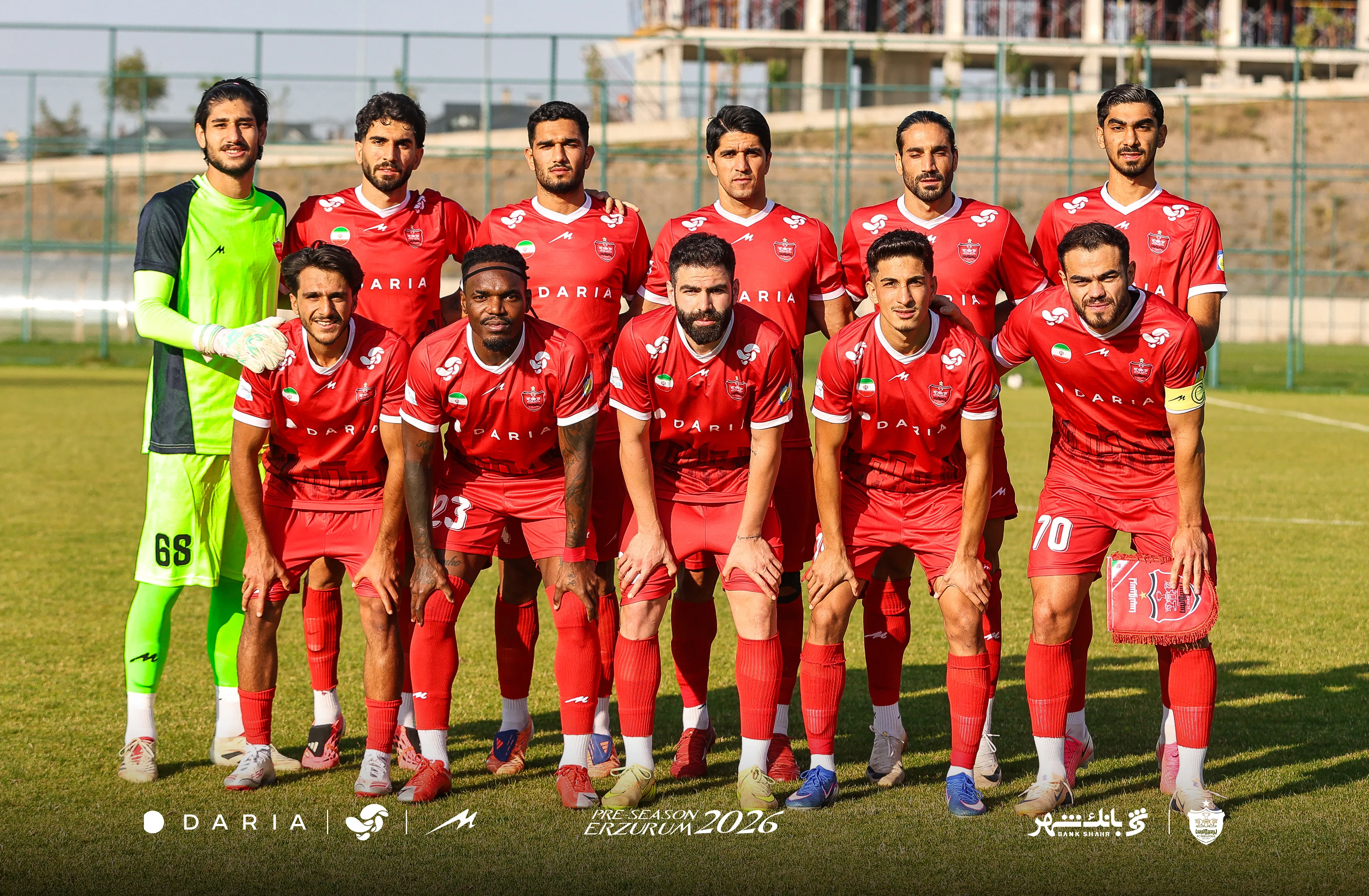 رونمایی از اولین کاپیتان خارجی تاریخ پرسپولیس؛ اعجوبه قرمز‌ها سوم شد!