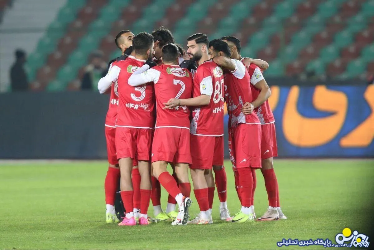 پرسپولیس برای مذاکره با ۴ ستاره استارت زد!