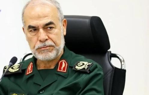 معاون سیاسی سپاه: کابلهای اینترنتی تنگه هرمز در صورت حمله به زیرساختهای ایران هدف قرار میگیرند معاون سیاسی سپاه: کابلهای اینترنتی تنگه هرمز در صورت حمله به زیرساختهای ایران هدف قرار میگیرند