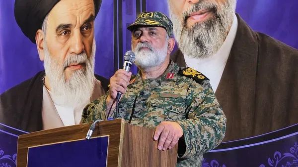 سردار نقدی: مراکز موشکی و ذخایر استراتژیک کشور کاملاً سالم است/ آمریکا جرأت حمله زمینی به ایران را ندارد سردار نقدی: مراکز موشکی و ذخایر استراتژیک کشور کاملاً سالم است/ آمریکا جرأت حمله زمینی به ایران را ندارد