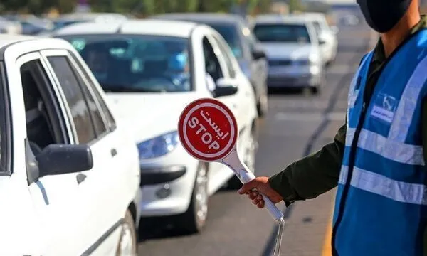 ترافیک سنگین در آزادراه قم–تهران ترافیک سنگین در آزادراه قم–تهران