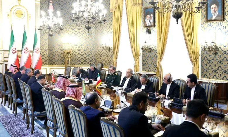 دیدار مقامات ترکیه، پاکستان و عربستان با رئیس جمهور ایران دیدار مقامات ترکیه، پاکستان و عربستان با رئیس جمهور ایران