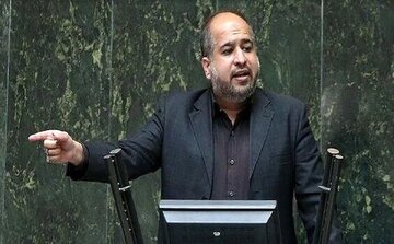 خضریان: استیضاح میدری سیاسی نیست/ سرمایه کارگران و بازنشستگان مانند یخی است که در حال آب شدن است