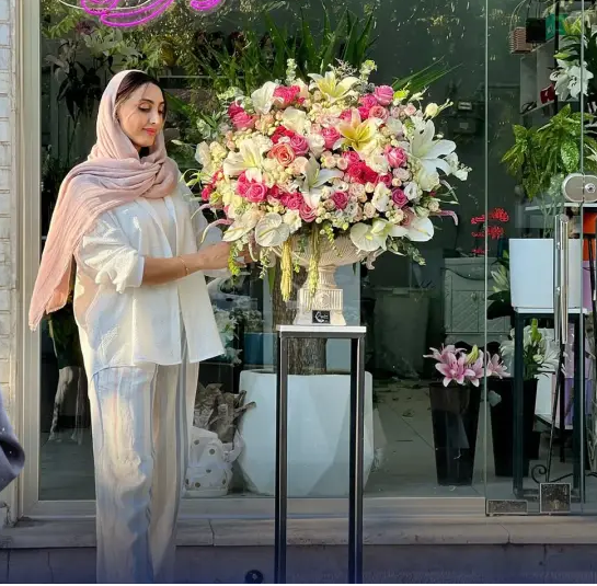 برای صرفه جویی در هزینه‌های زندگی دیگر نمی‌توانیم گل بخریم!