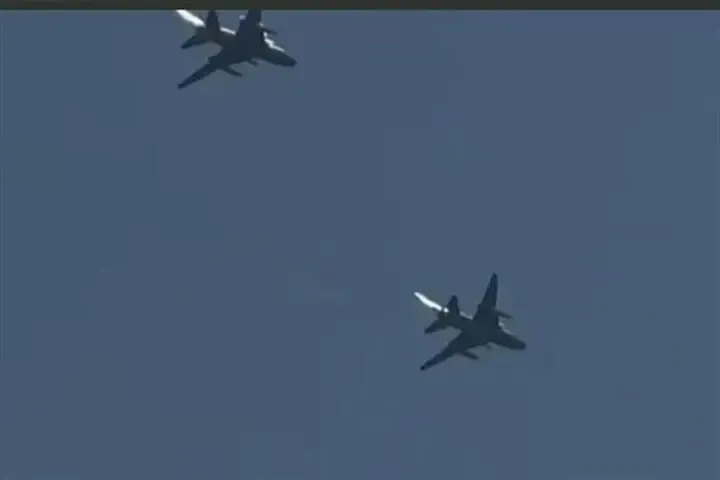 5422039