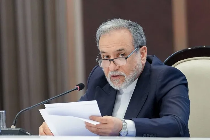 عراقچی: تهدید عملیات اقتصادی علیه ایران، برای انحراف افکار عمومی آمریکا از بحران مالی است عراقچی: تهدید عملیات اقتصادی علیه ایران، برای انحراف افکار عمومی آمریکا از بحران مالی است