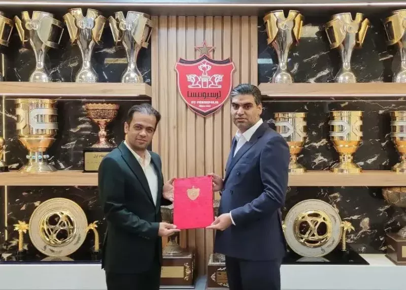 مدیر روابط عمومی سابق فدراسیون در پرسپولیس مدیر روابط عمومی سابق فدراسیون در پرسپولیس