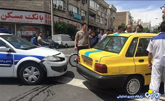 تصادف خودروی پلیس با تاکسی + عکس