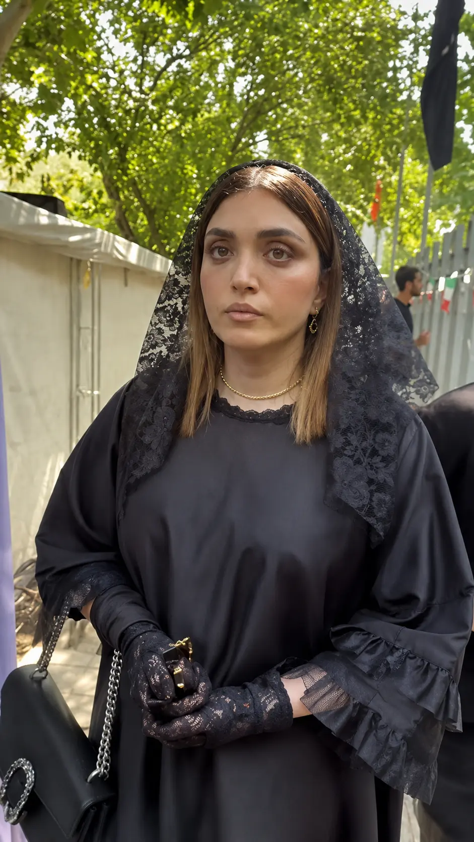 بازیگری با پوششهای متفاوت، اما وقاری خاص! بازیگری با پوششهای متفاوت، اما وقاری خاص!
