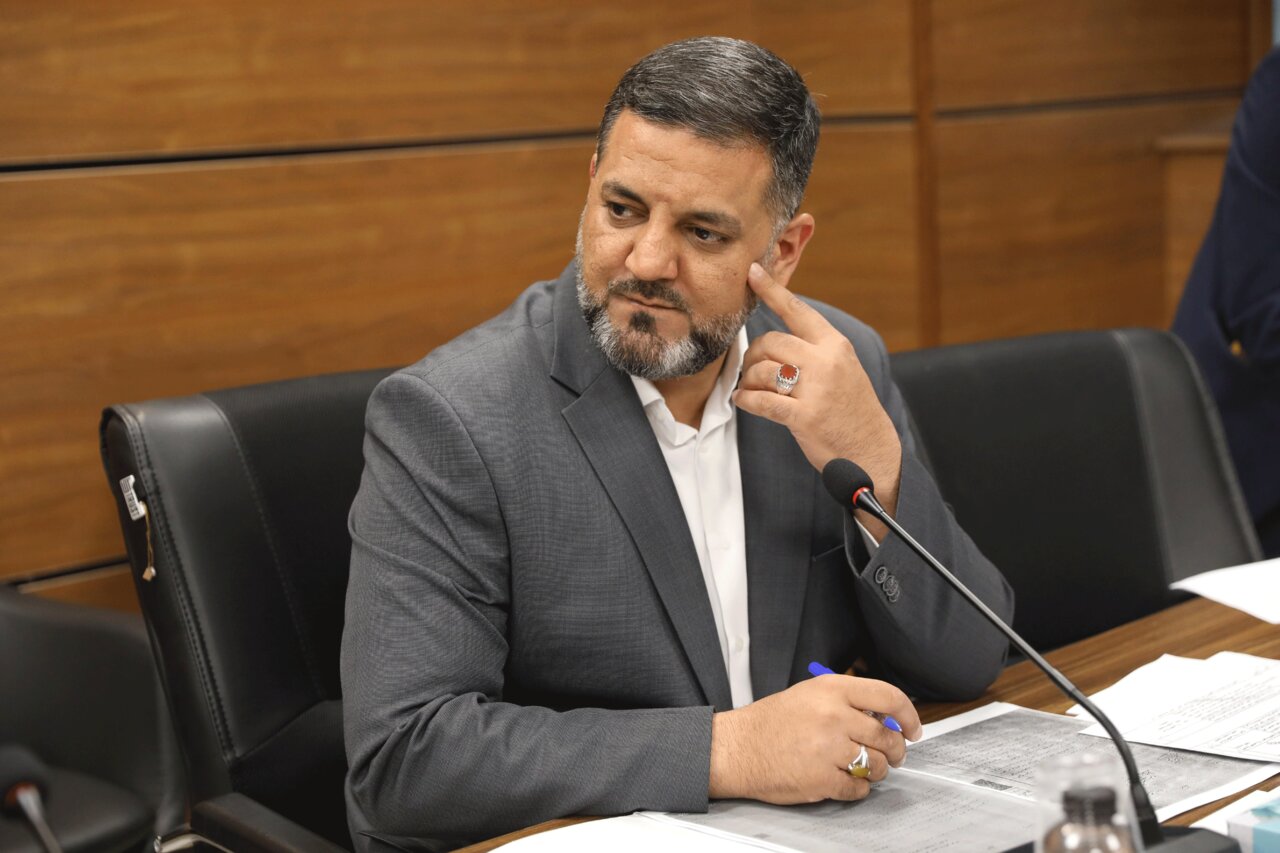 تعیین تکلیف معلمان غیررسمی به اعلام نیاز آموزش و پرورش گره خورده است/ مجلس تعلل در تعیین تکلیف ۲۱ هزار معلم حق‌التدریس آزاد را نمی‌پذیرد