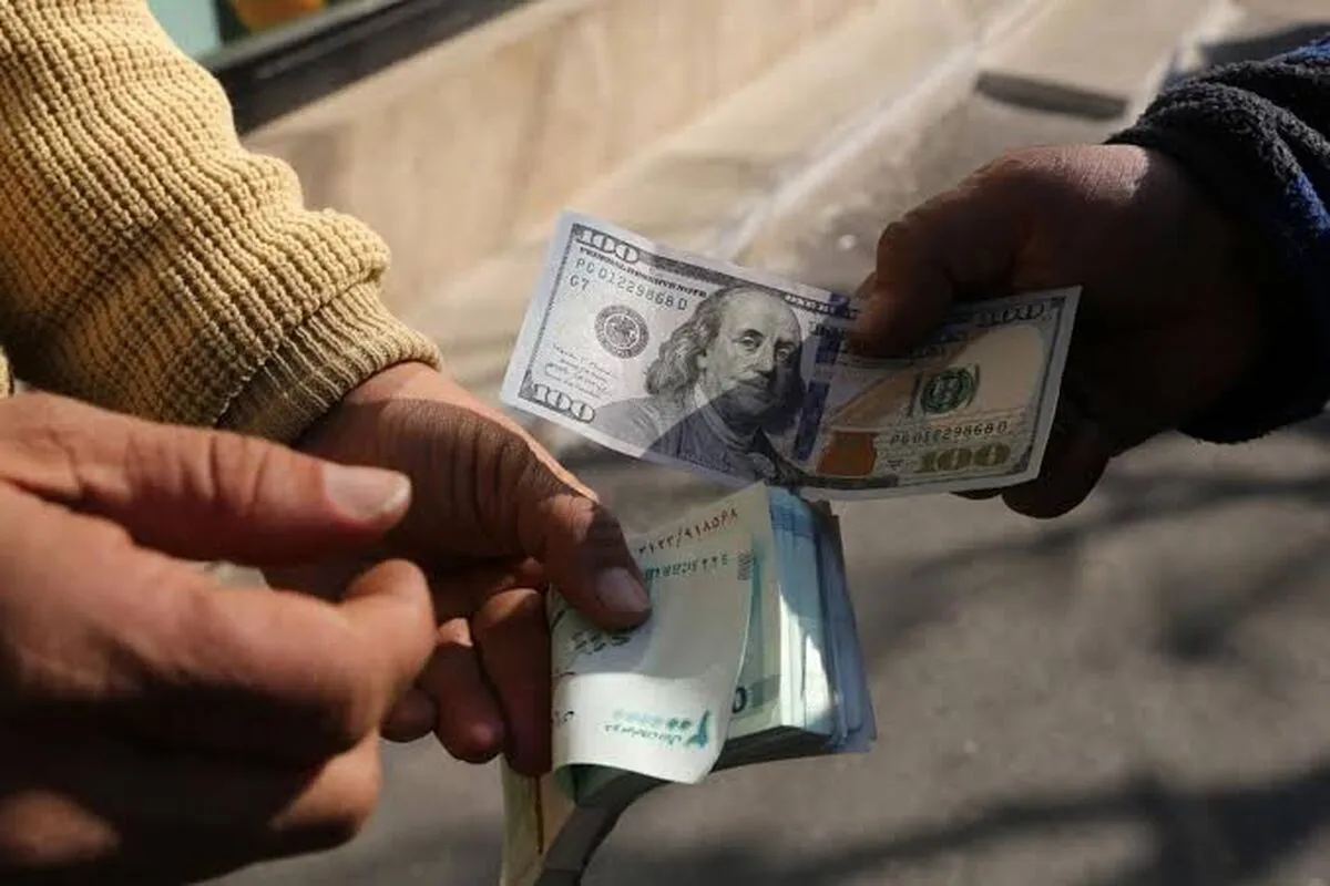 قیمت دلار امروز یکشنبه ۳ آبان ۱۴۰۵ هنگام بازگشایی بازار / دلار آزاد چند شد؟