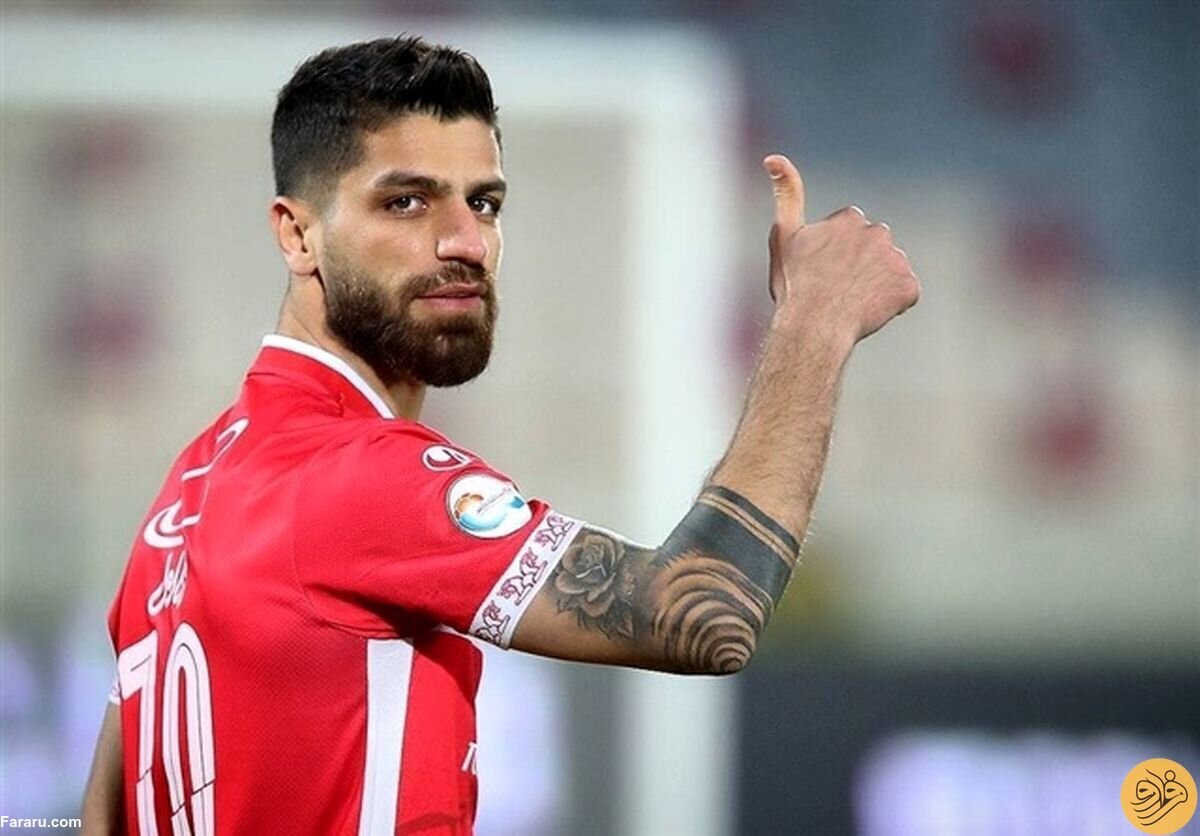هافبک پرسپولیس به فولاد پیوست هافبک پرسپولیس به فولاد پیوست