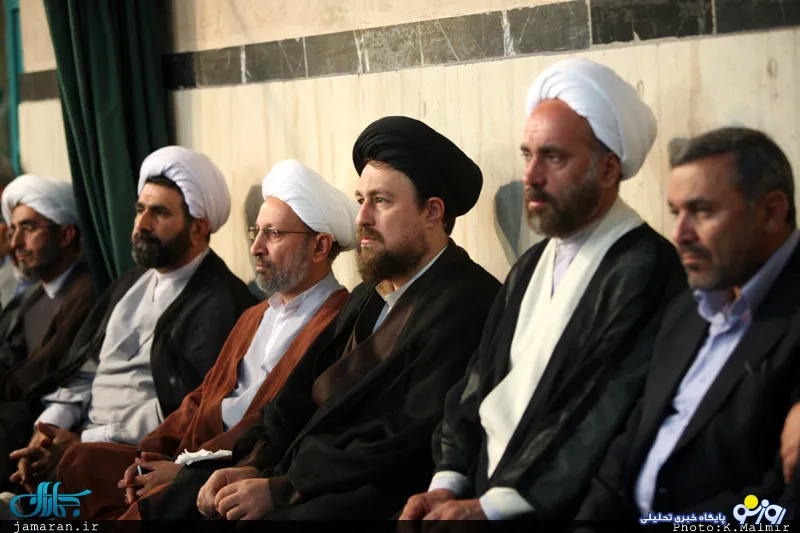 دیدار خانواده شهدا با سید حسن خمینی / تصاویر