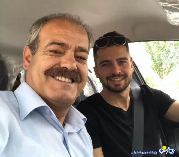 سروش رفیعی و پدرش سوار ماشین جدید +عکس