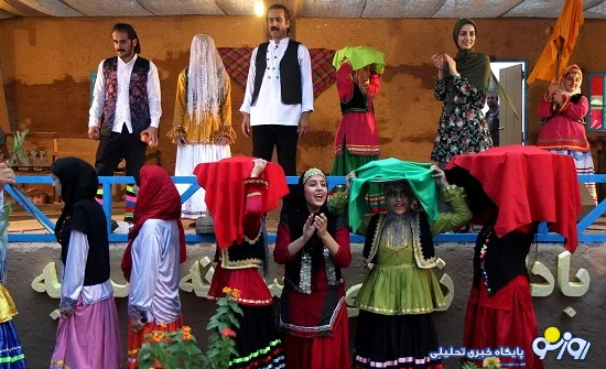 خوشحالی دختران در یک جشنواره در ایران +عکس