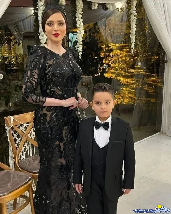تیپ لاکچری بهنوش طباطبایی در عروسی خواهرش /عکس