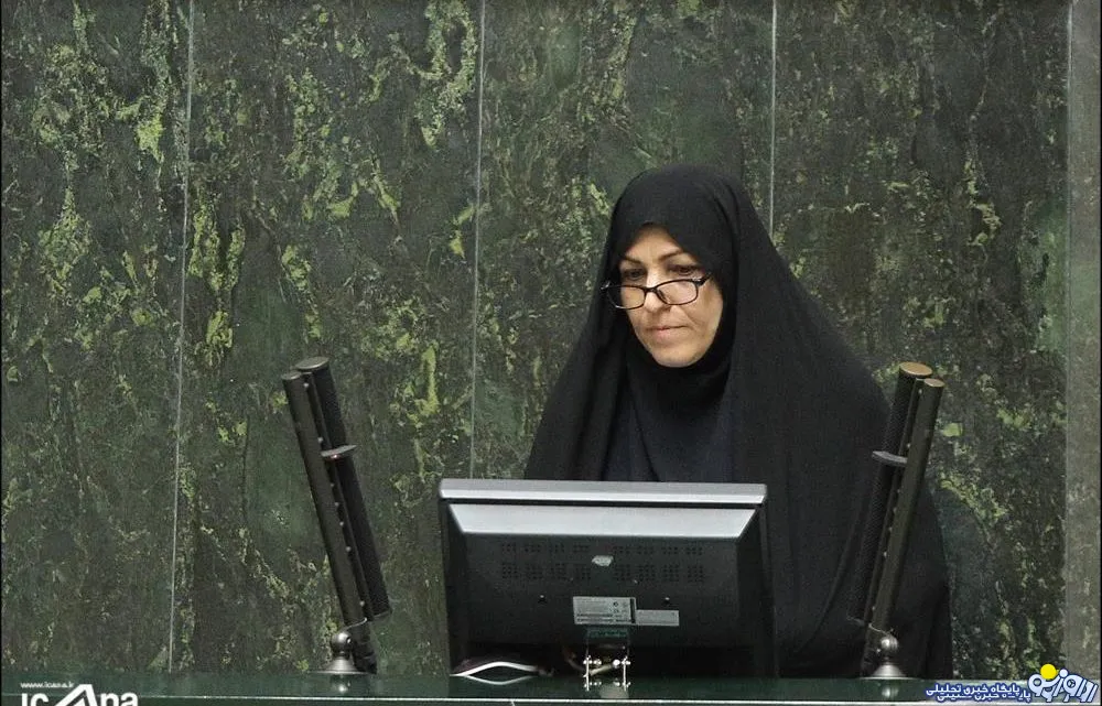چاره‌ای جز بازگشایی مدارس نداشتیم/ کرونا تلنگری برای آماده‌کردن زیرساخت‌های آموزشی بود