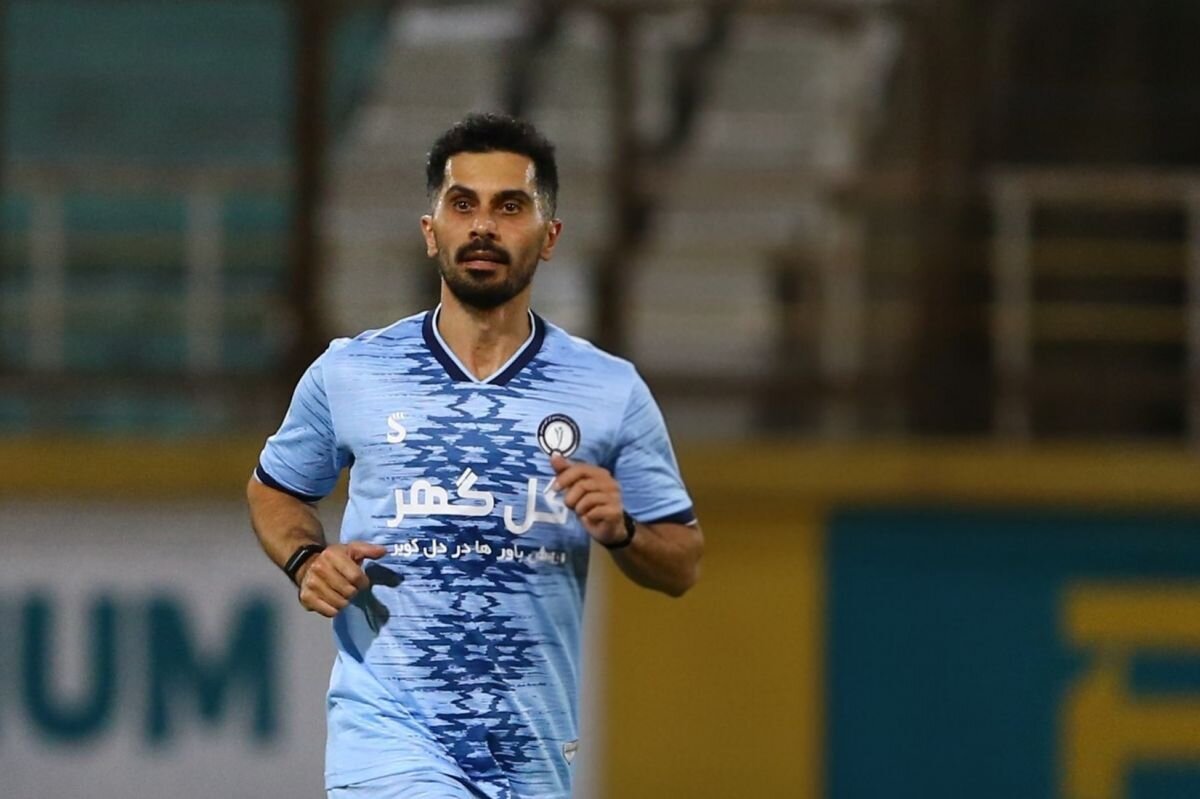 عالیشاه در  خانه پرسپولیس