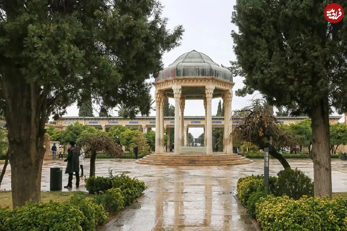 فال حافظ امروز چهارشنبه 14 مرداد ماه 1405 فال حافظ امروز چهارشنبه 14 مرداد ماه 1405