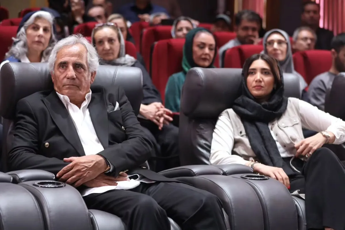 مراسم اعطا نشان درجه یک هنری به مجید مظفری