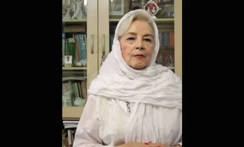 شهناز کیکاووسی ملقب به افسانه ملک خواننده شهناز کیکاووسی ملقب به افسانه ملک خواننده