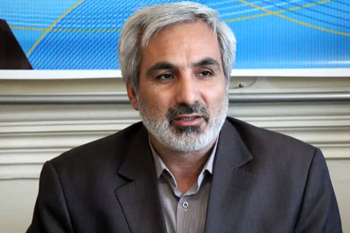 اگر مانعی برای حذف شرکتهای پیمانکاری وجود دارد یا دولت لایحه بدهد یا سران قوا مصوبه/ با احساسات نیروهای شرکتی بازی نکنیم اگر مانعی برای حذف شرکتهای پیمانکاری وجود دارد یا دولت لایحه بدهد یا سران قوا مصوبه/ با احساسات نیروهای شرکتی بازی نکنیم