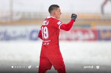 پیشنهاد پاختاکور به مهاجم پرسپولیس پیشنهاد پاختاکور به مهاجم پرسپولیس