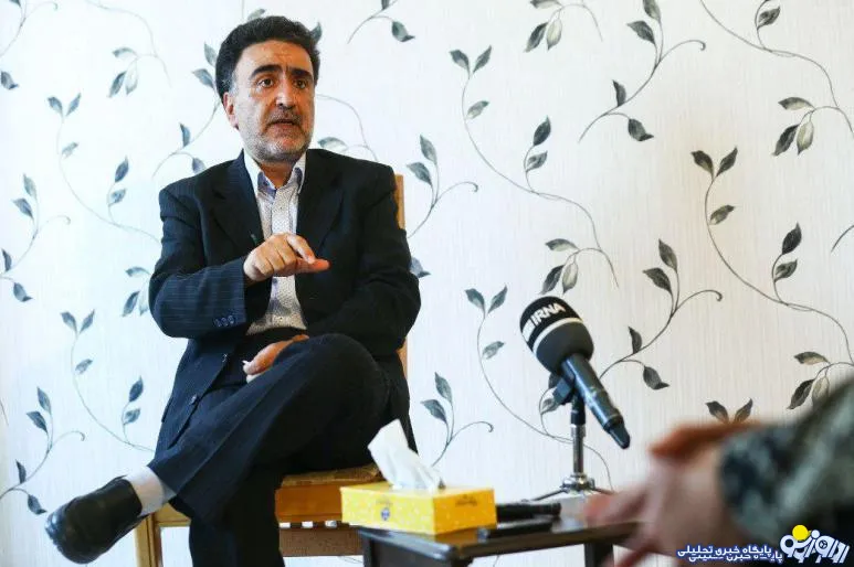 تاج زاده:بسیاری از سوال کنندگان رییس جمهوری خود مسبب این وضع هستند/روحانی حقایق را به مردم بگوید/تا وقتی روحانی پایبند به وعده هایش باشد از او حمایت می کنیم