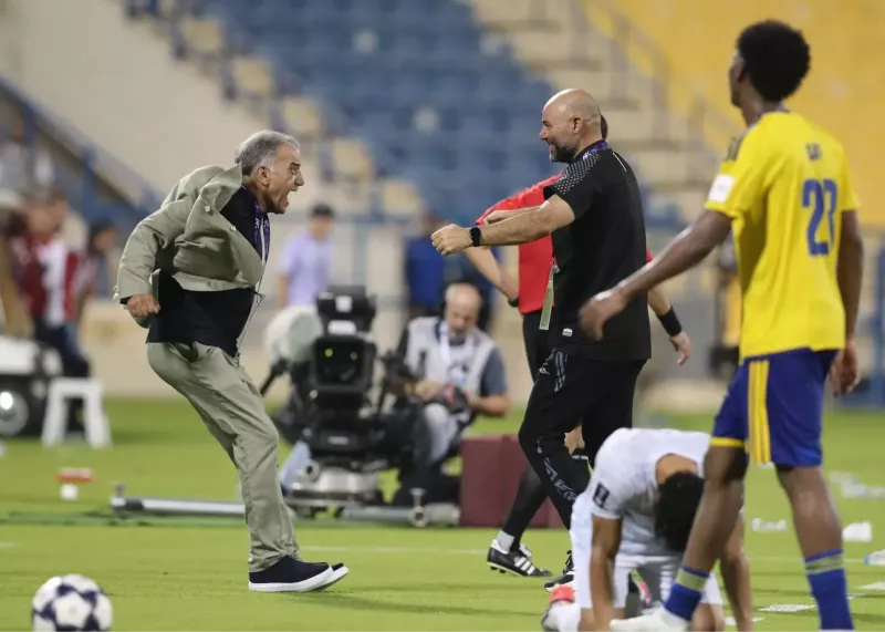 استقلال به الهلال راه نداد! استقلال به الهلال راه نداد!