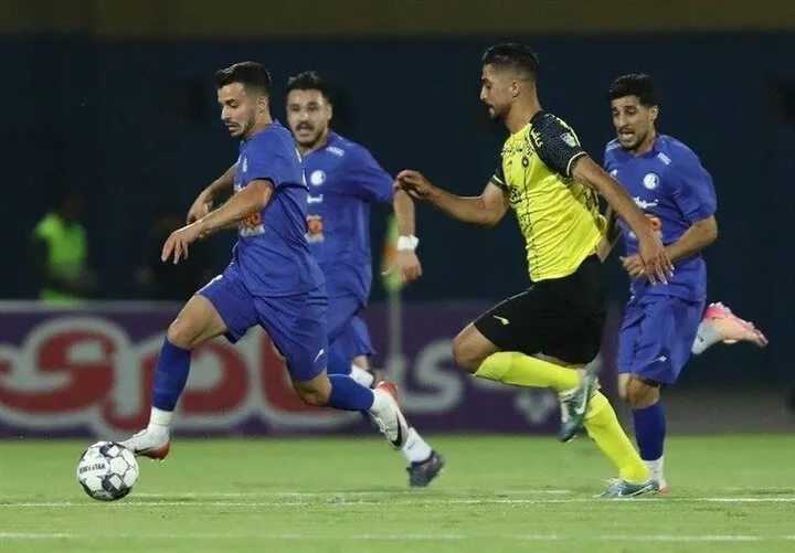 نتایج و جدول لیگ برتر در پایان هفته ششم/پرسپولیس بالاسر استقلال نتایج و جدول لیگ برتر در پایان هفته ششم/پرسپولیس بالاسر استقلال